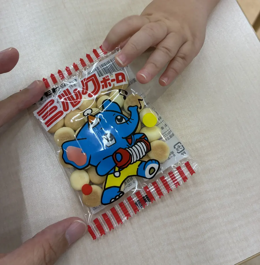 帰りにもらったミルクボーロ
