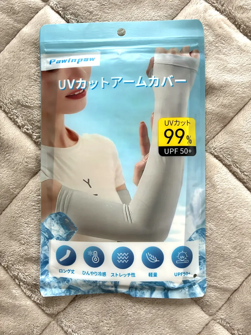 Pawinpawの UVカット アームカバーのパッケージ表面